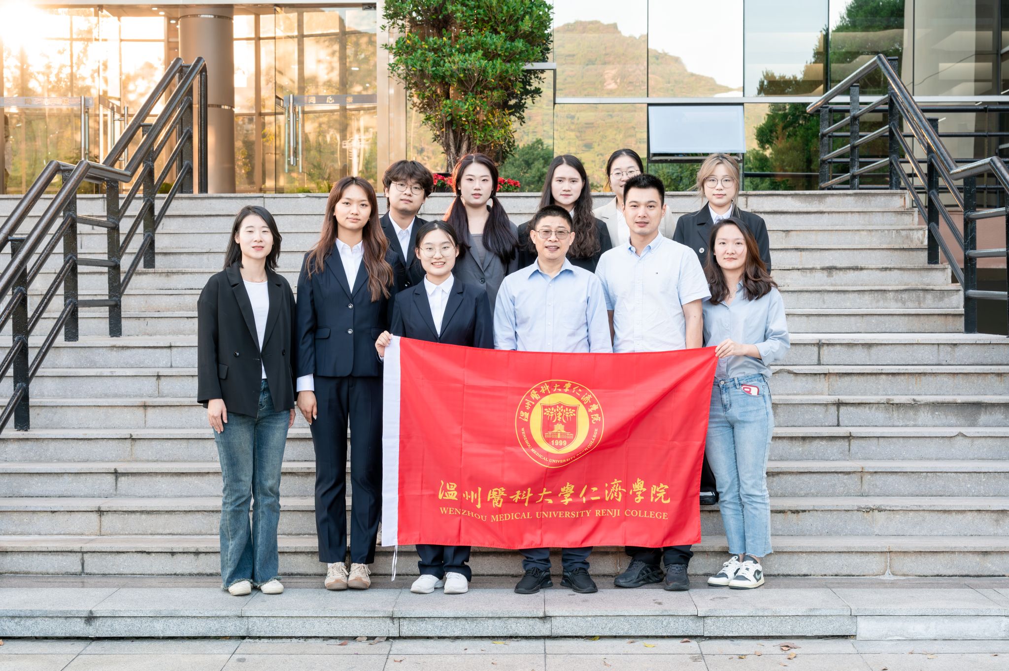 国奖+3，全省独立中文av
获奖数第一！